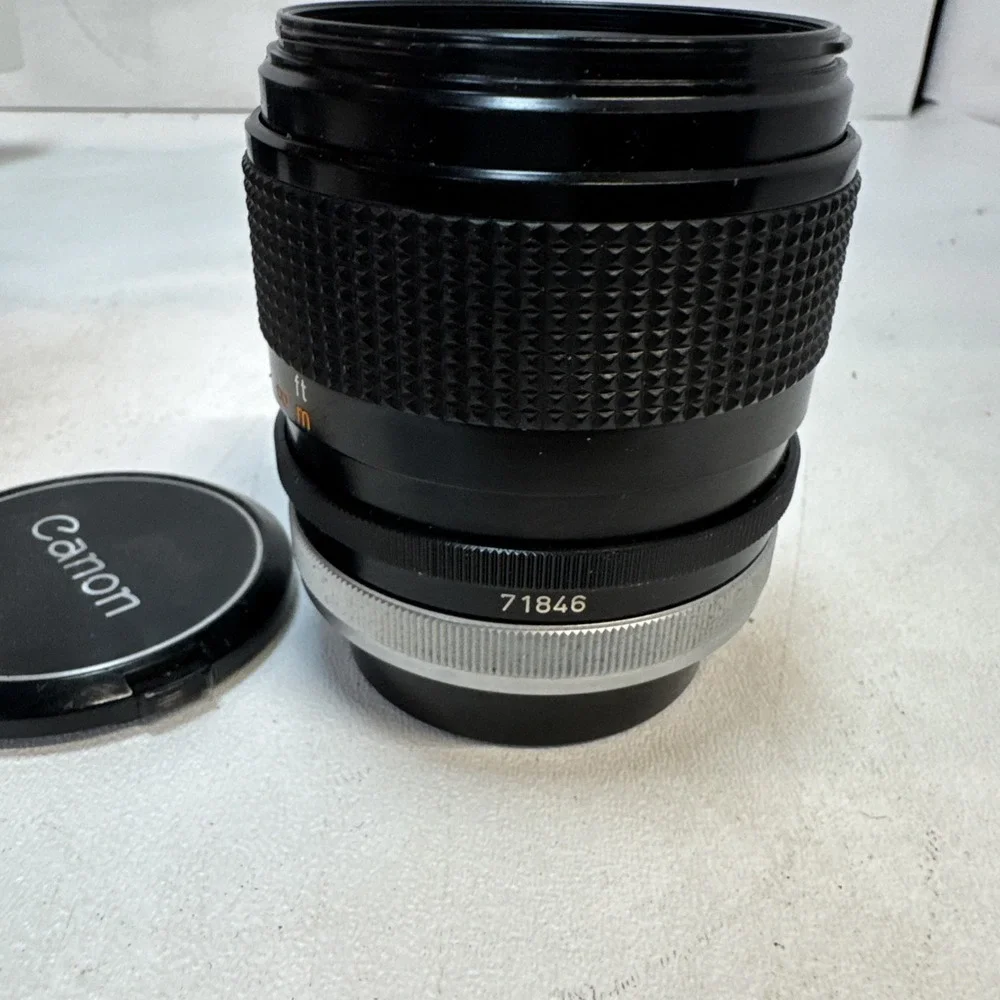 Canon FD 100mm 2.8 S.S.C. Lens With Case
